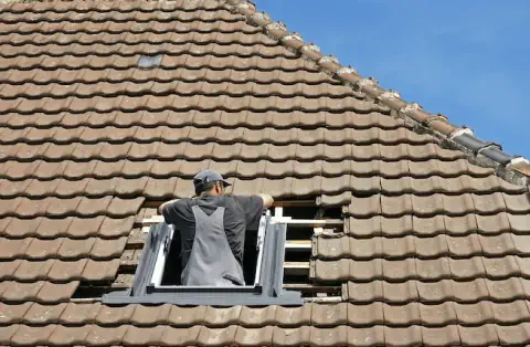 Pose de velux - Monswiller